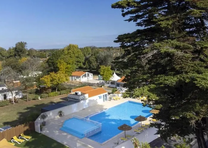 4 Etoiles - Parc Aquatique - Ccbec0e אתר קמפינג